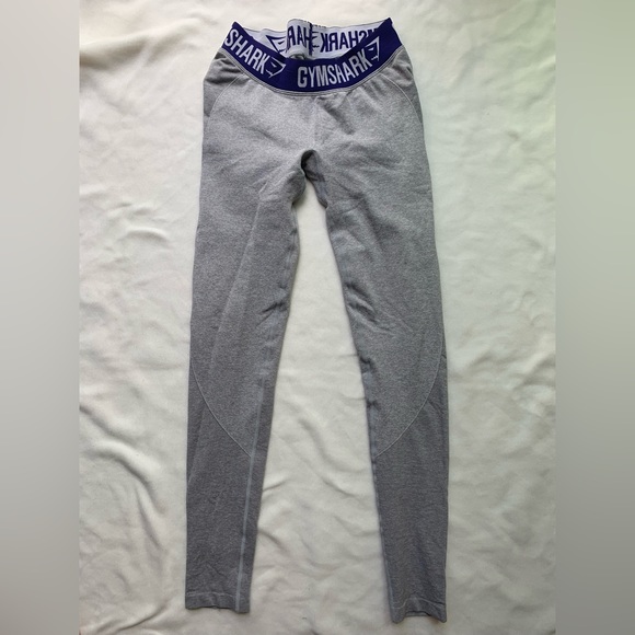 Gymshark Dry Moisture Management Legging - Picture 3 of 7